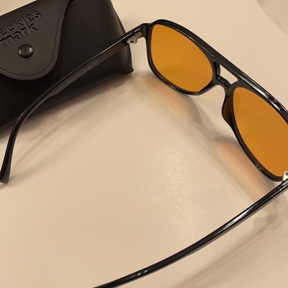 Trendy Yellow Glasses - Picture 2 of 2